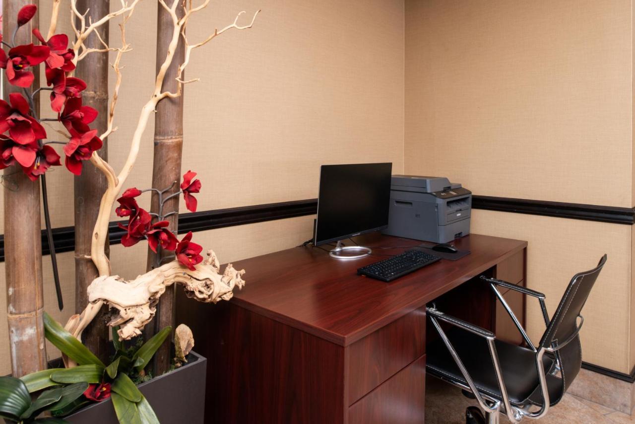 Hotel Chino Hills (Adults Only) Exterior photo